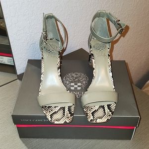 BRAND NEW Vince Camuto Snake skin open toe heels